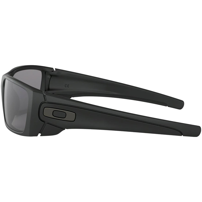 Oakley Fuel Cell Sunglasses Matte Black / Grey Polarized